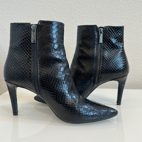 Michael Kors Bootie - Picture 7 of 11